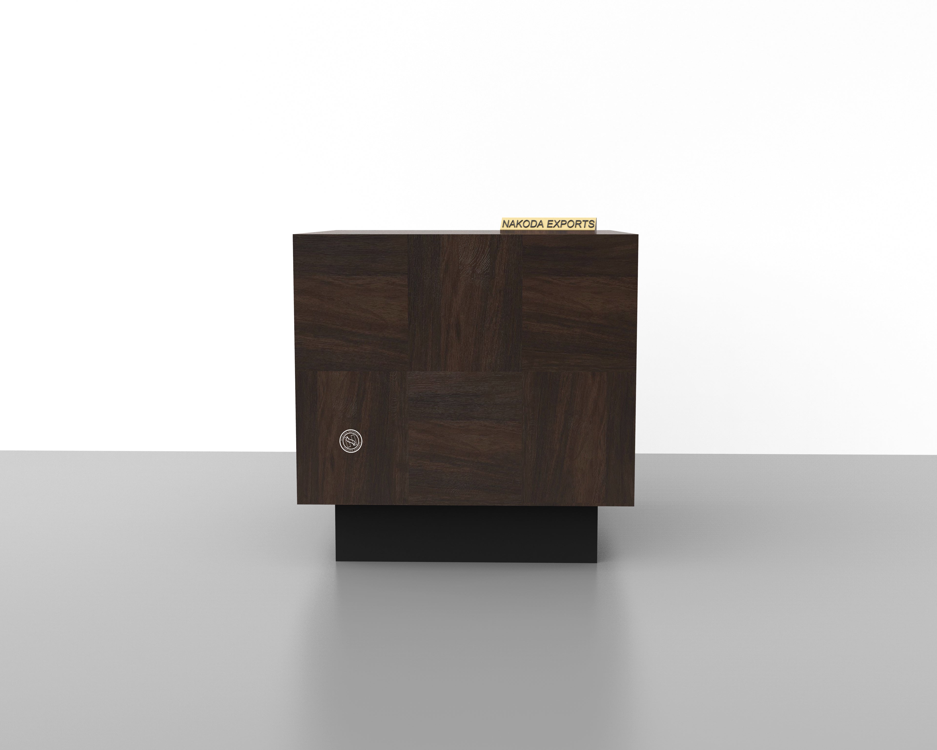 Classic Noir Side Table